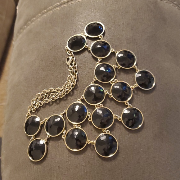 Chico’s Gold Hammered Disc Statement Necklace with Black Faceted Stones - Picture 8 of 8